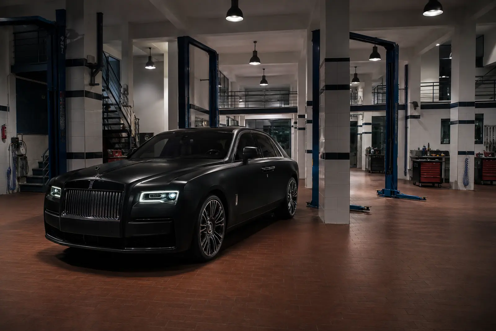 Rolls-Royce Exotic & High-Performance Vehicles